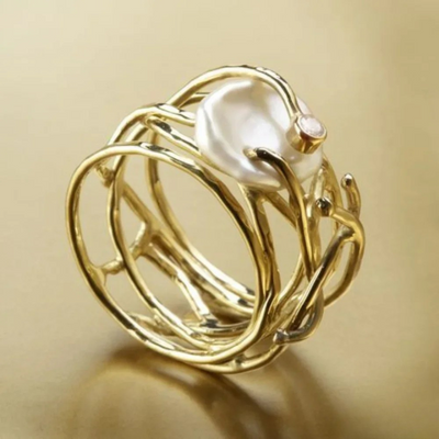 Vintage Gold Pearl Ring