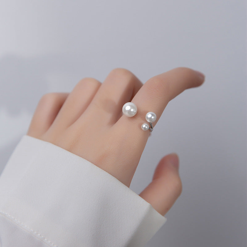 Adjustable Pearl Ring