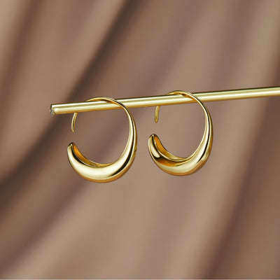 Drop-shaped earrings