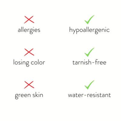 Multi-layered gold necklace