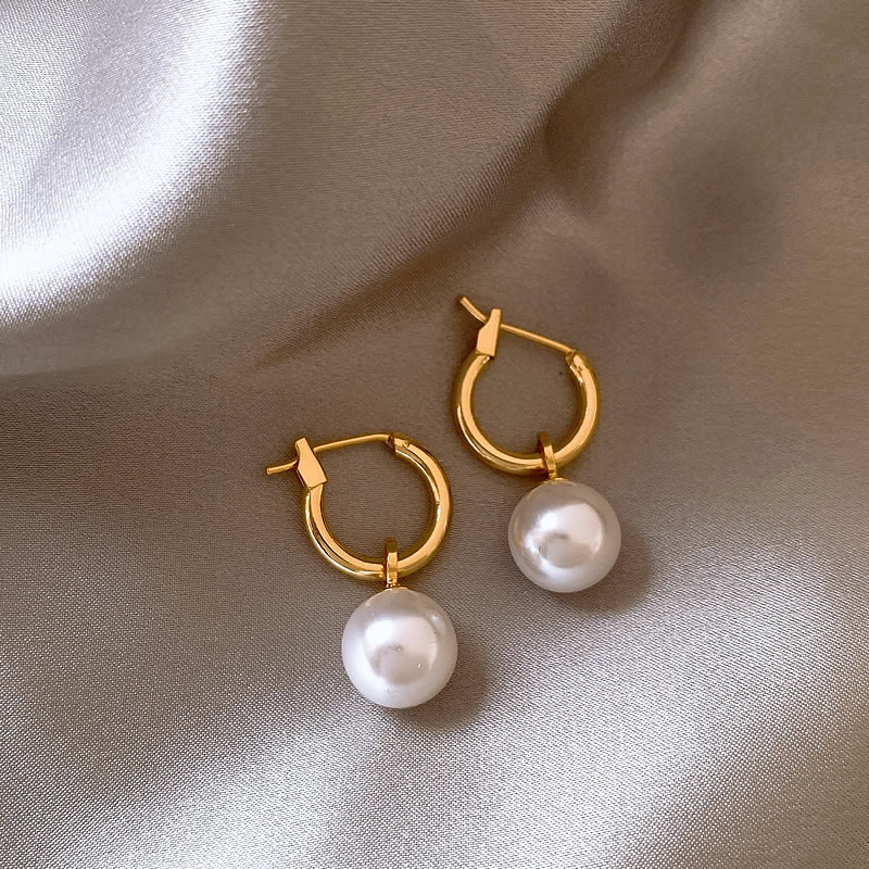 Gold Pearl Earrings
