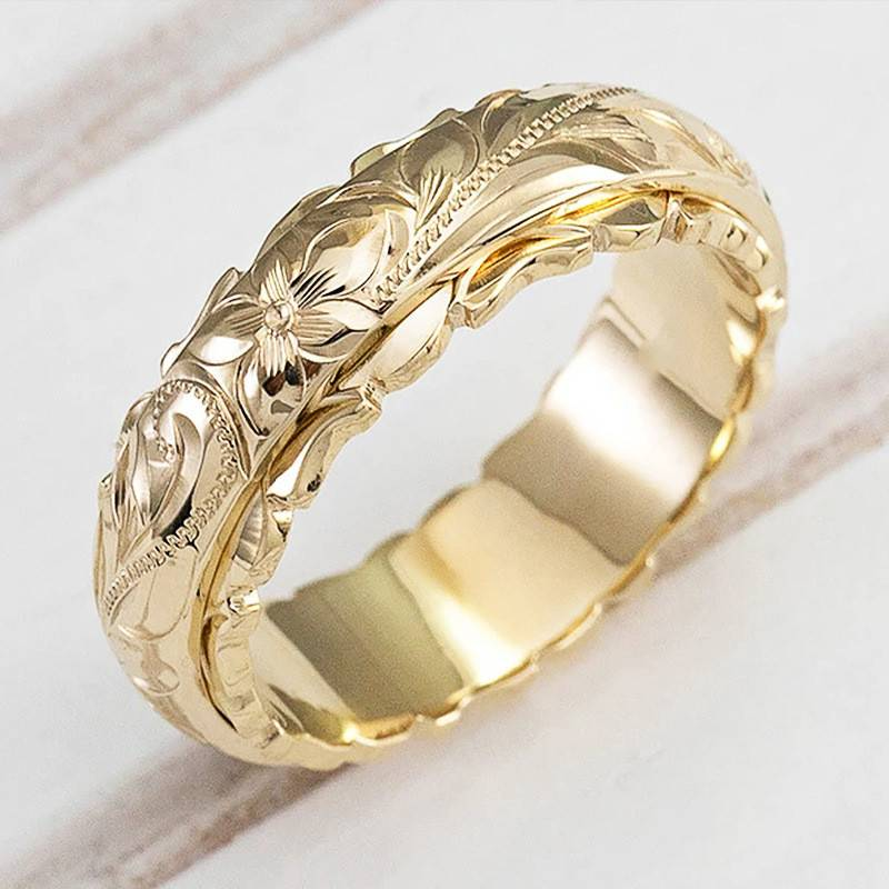 Floral Gold Daisy Ring