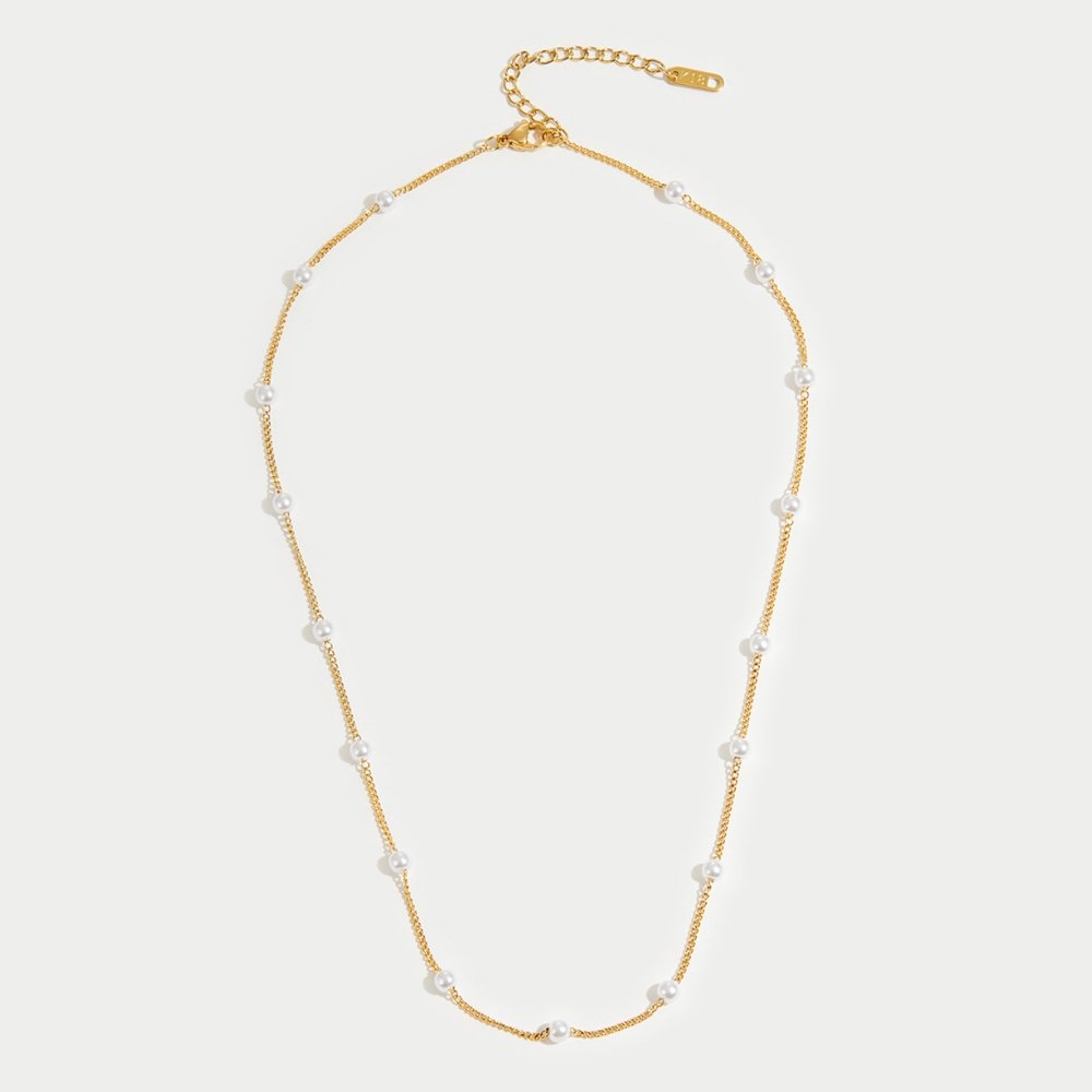 Reine gold pearl necklace