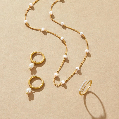 Reine gold pearl necklace
